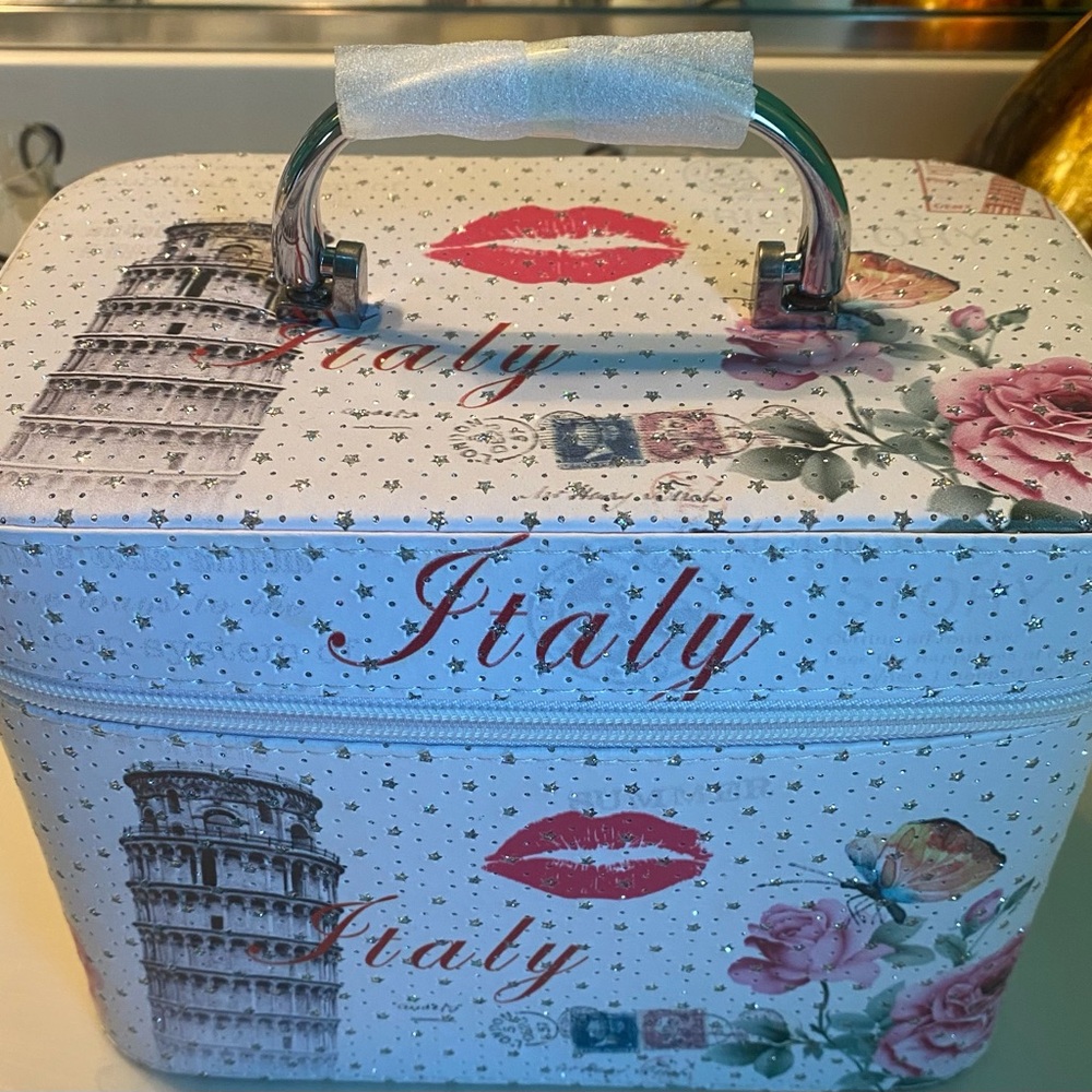 Cosmetic Bag